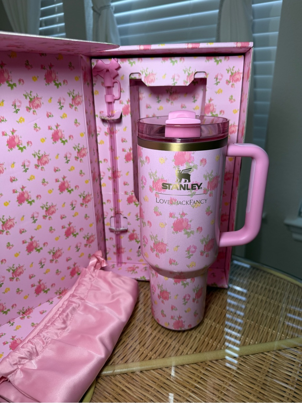 NWT 40 oz LoveShackFancy Stanley Quencher H2.0 Tumbler
